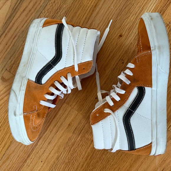 Vans Shoes - Vans High Top Women's size 9.5